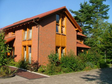 Kinderdorf Johannesstift: Holzrahmenbau mit Klinkerfassade